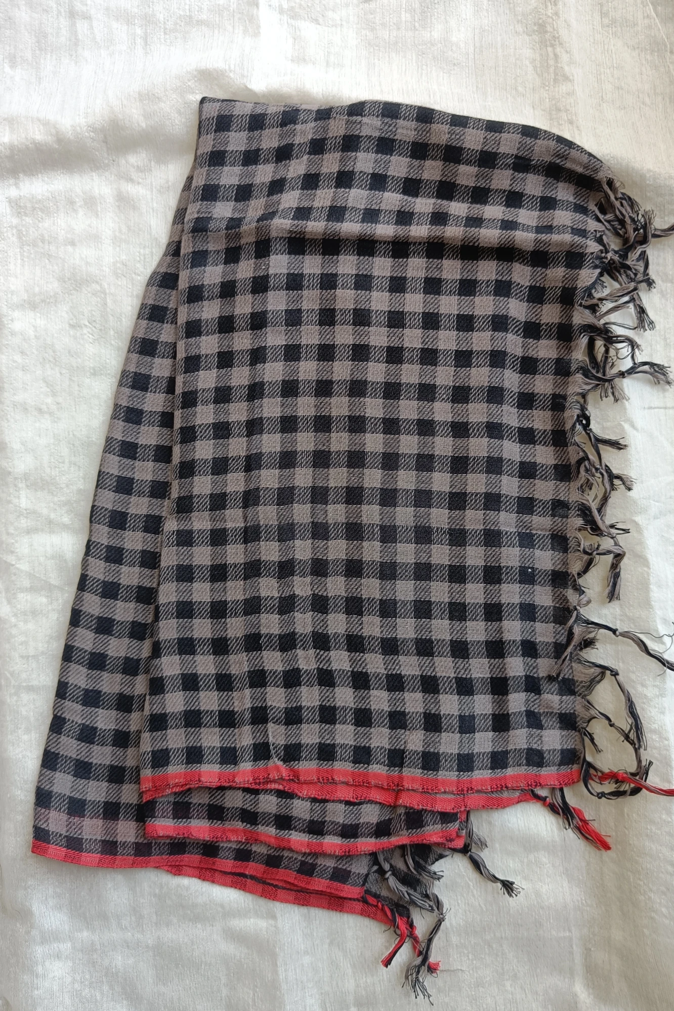 Iron & Poppy Stole