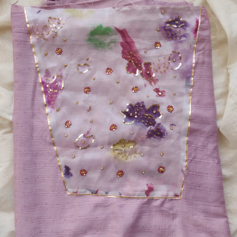 Unstitched Lavender Chinnon-Organza Hand embroidered kurta set (Unstitched set)