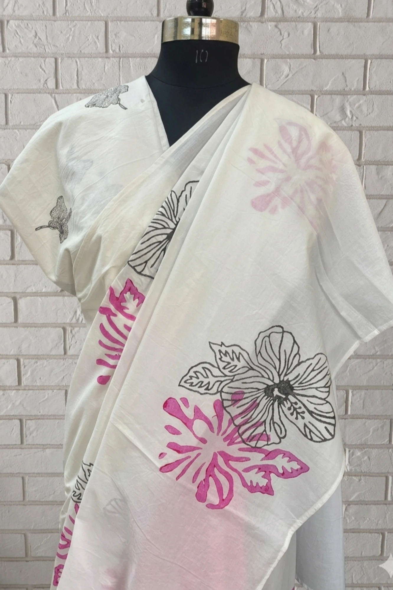 The Hibiscus petal fold