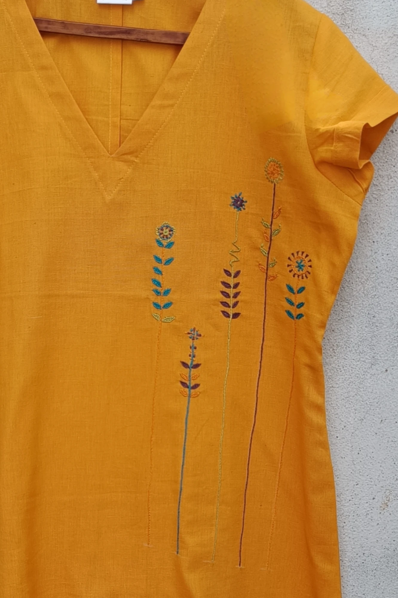 Hand embroidered cotton top (M)