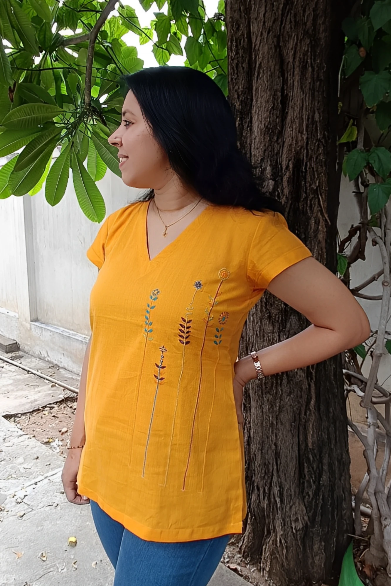 Hand embroidered cotton top (M)