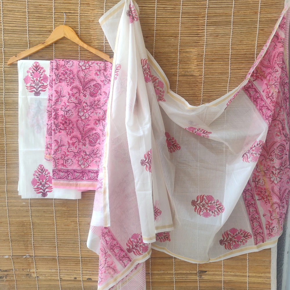 Pink Chanderi Silk kurta set (Pink/Unstitched/XS)