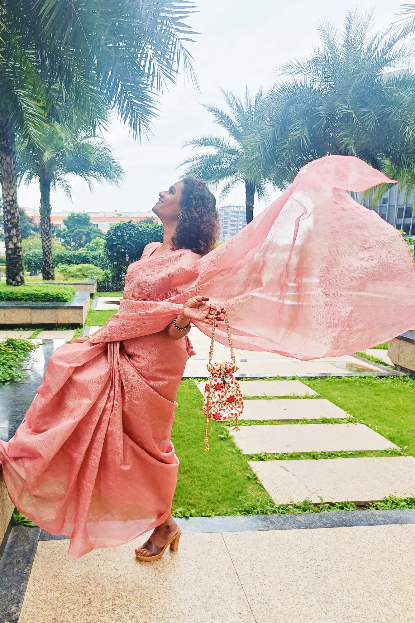 Ready to wear Pink crushed tissue saree