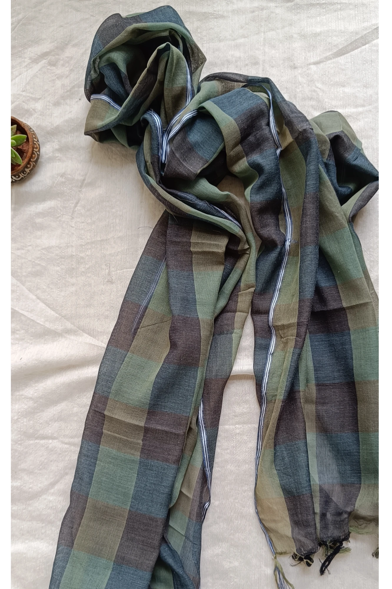 Willow plaid stole