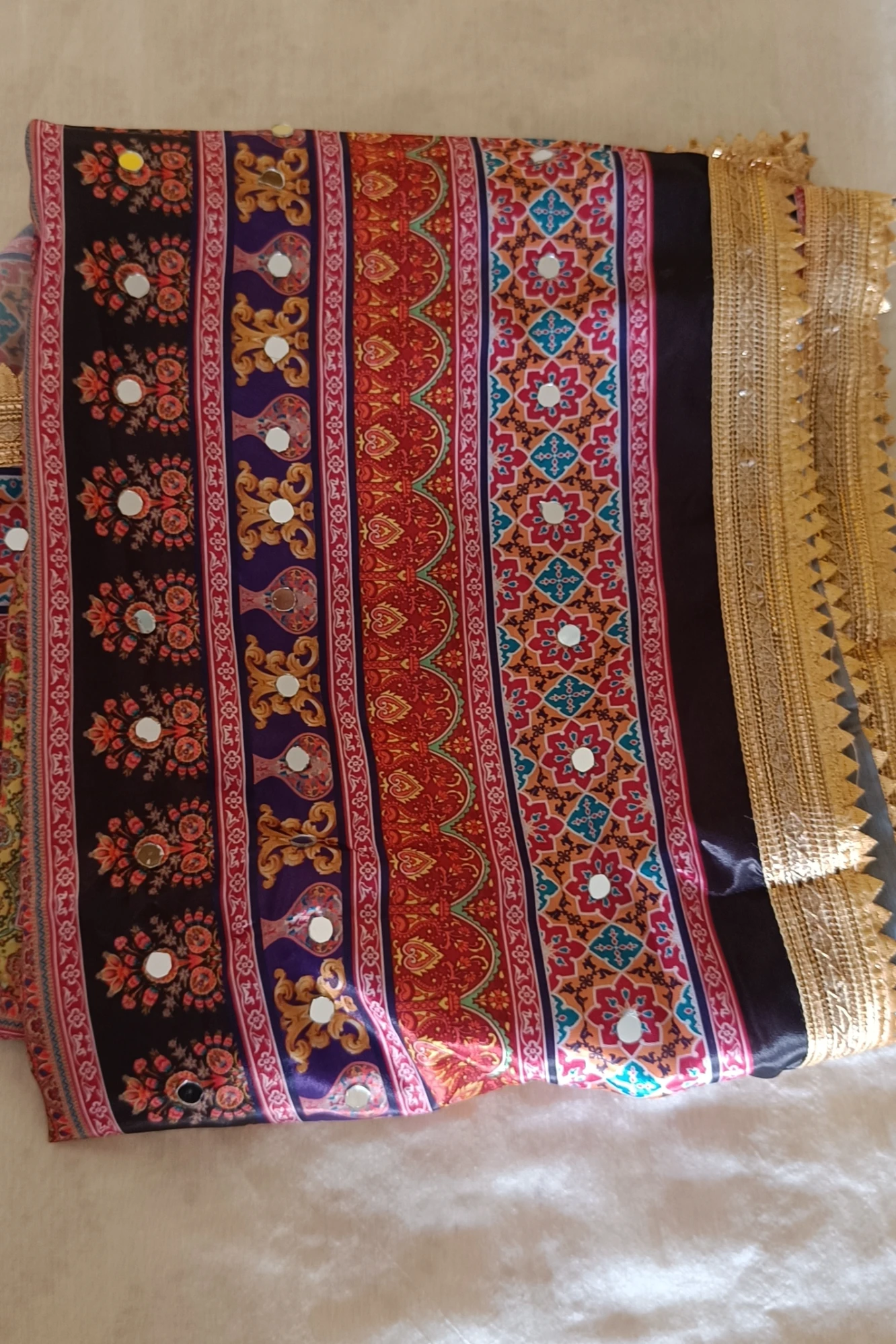 Printed mirror work dupatta