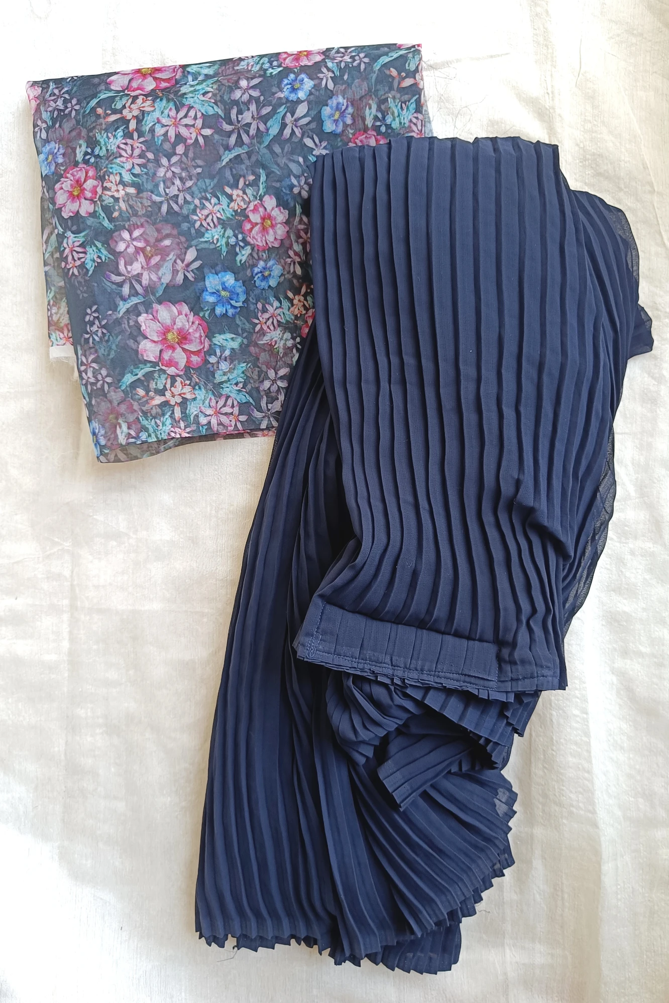 Blue ready to wear saree with  printed unstitched organza blouse (Blue saree - printed blue blouse)