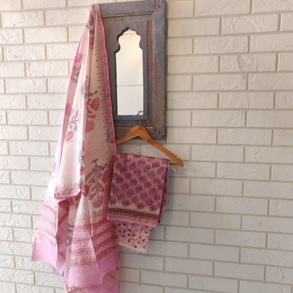 Carnation Pink Chanderi Silk kurta set