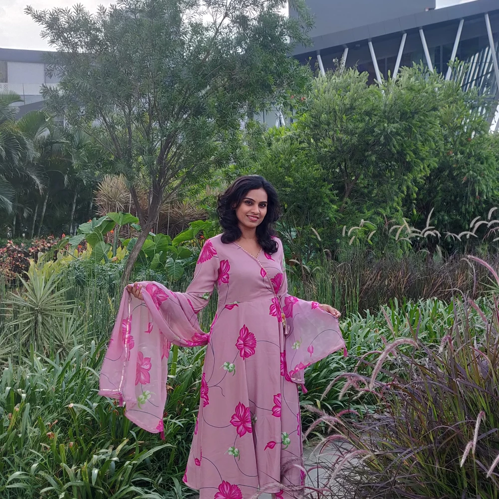 Pink Floral printed Rayon kurta set (XS)