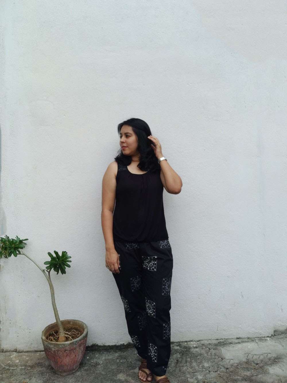 Smokey black hand block printed pants (M)
