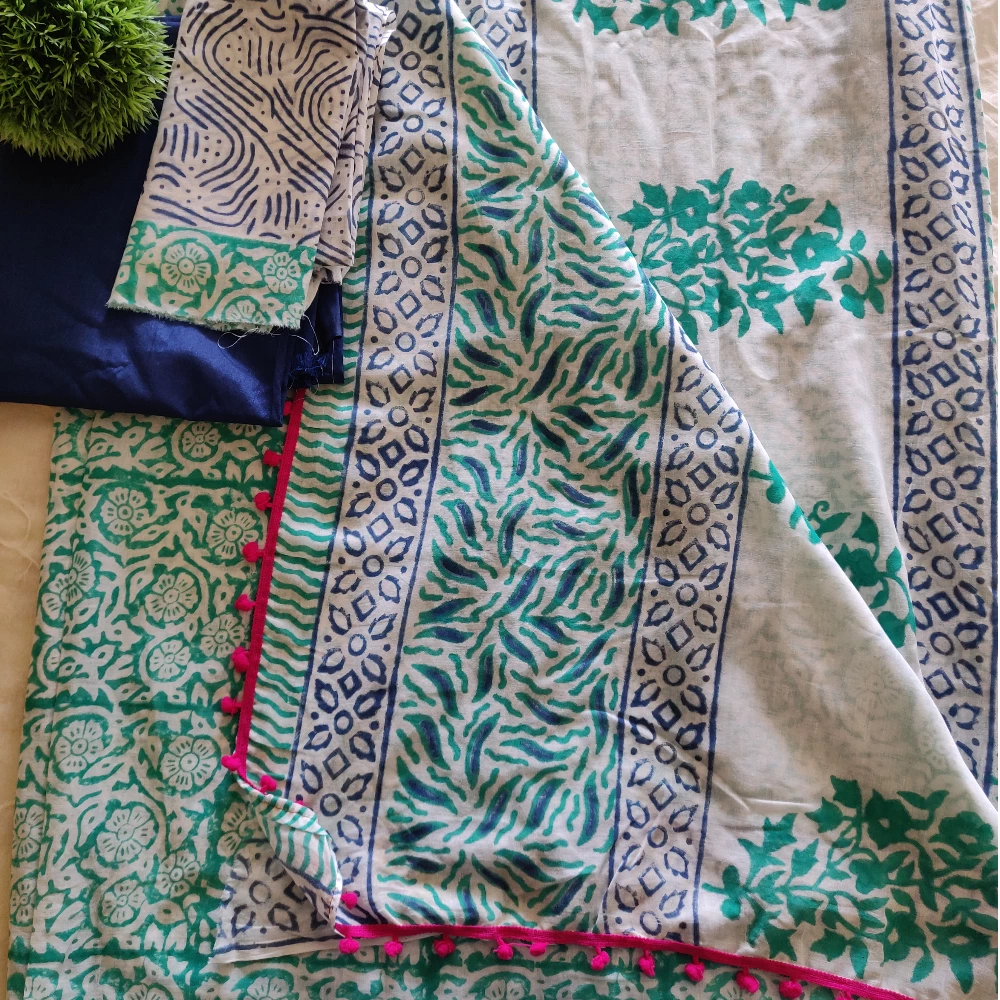 Seagreen floral printed Cotton saree