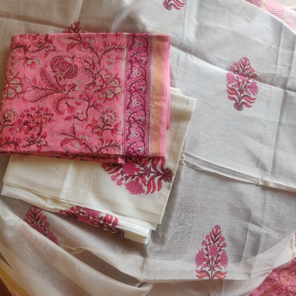 Pink Chanderi Silk kurta set (Pink/Unstitched/XS)