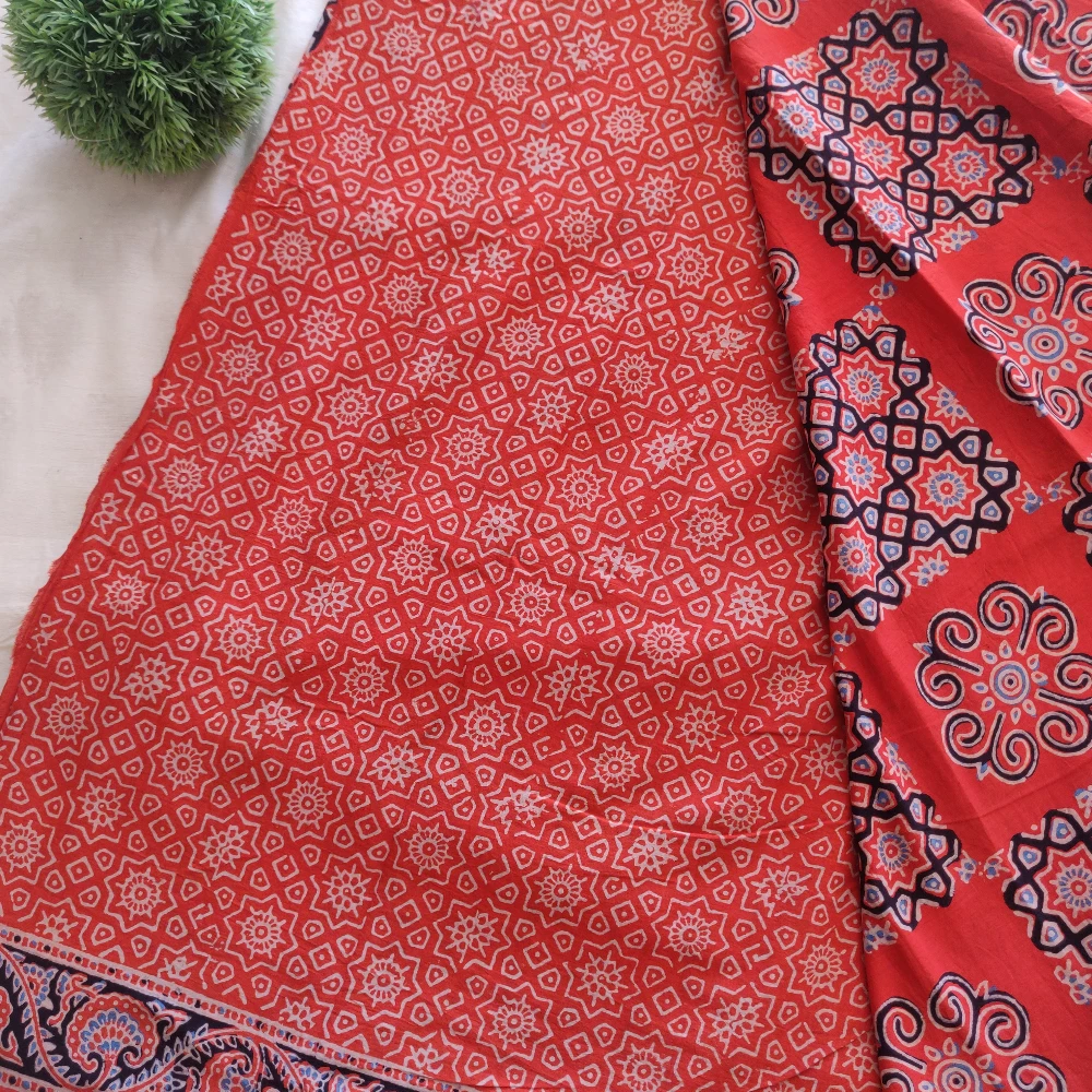 Block print Cotton Saree- Geometric Orange