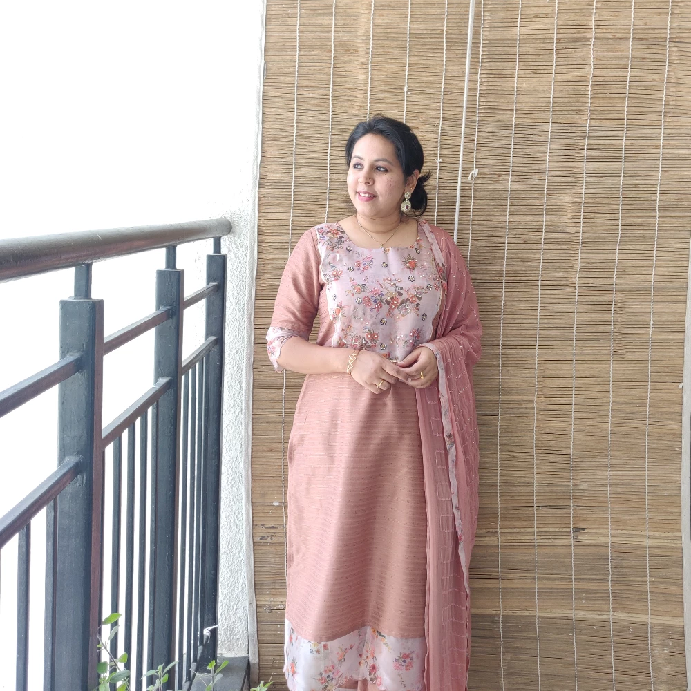 Terracota Chinnon- Organza Hand embroidered Kurta set (Unstitched/3XL)
