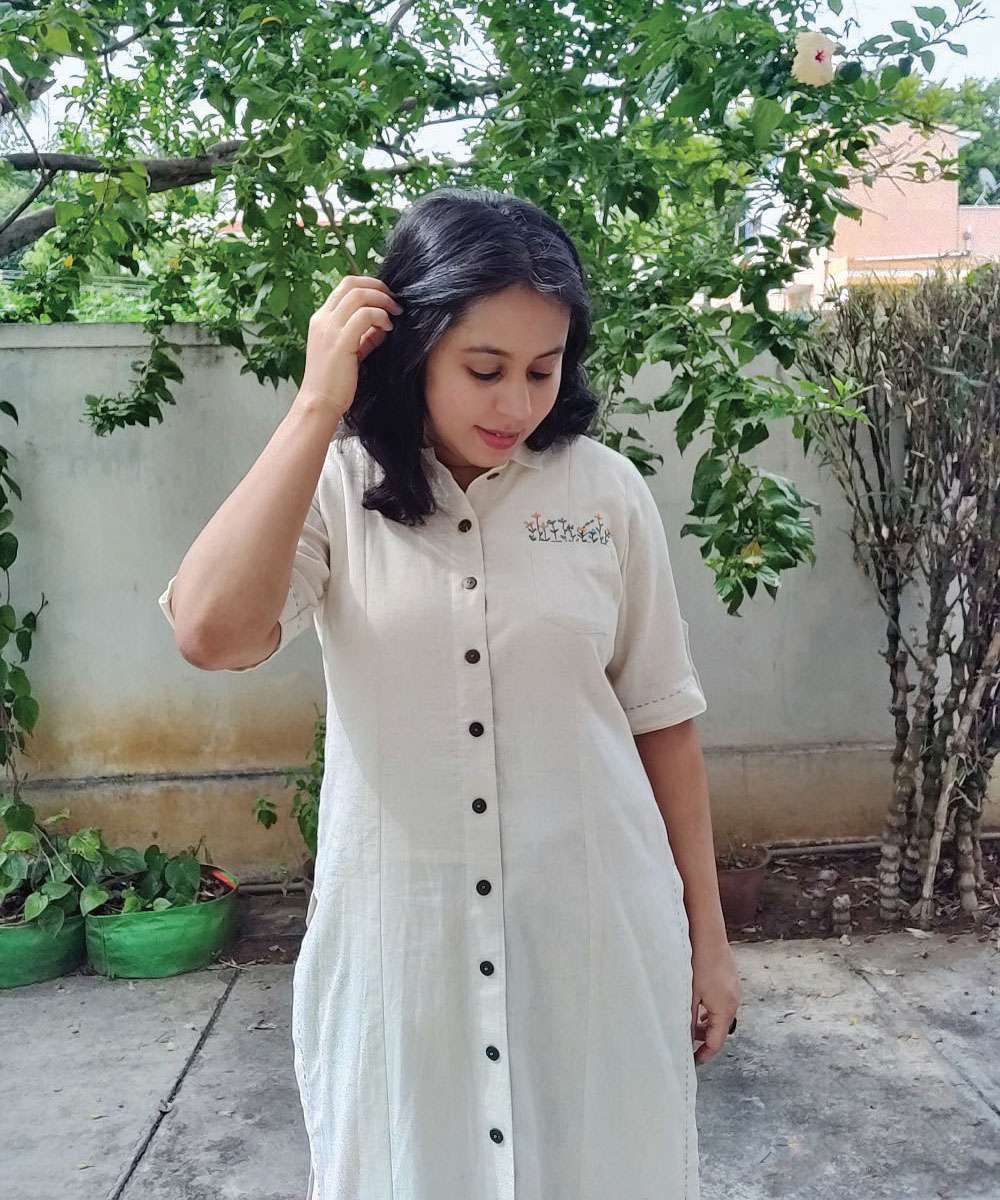 Embroidered Cotton Shirt Kurta (M)