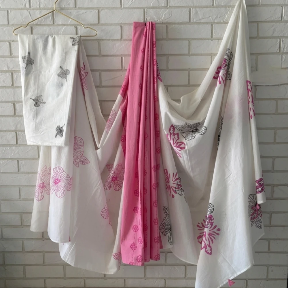 The Hibiscus petal fold
