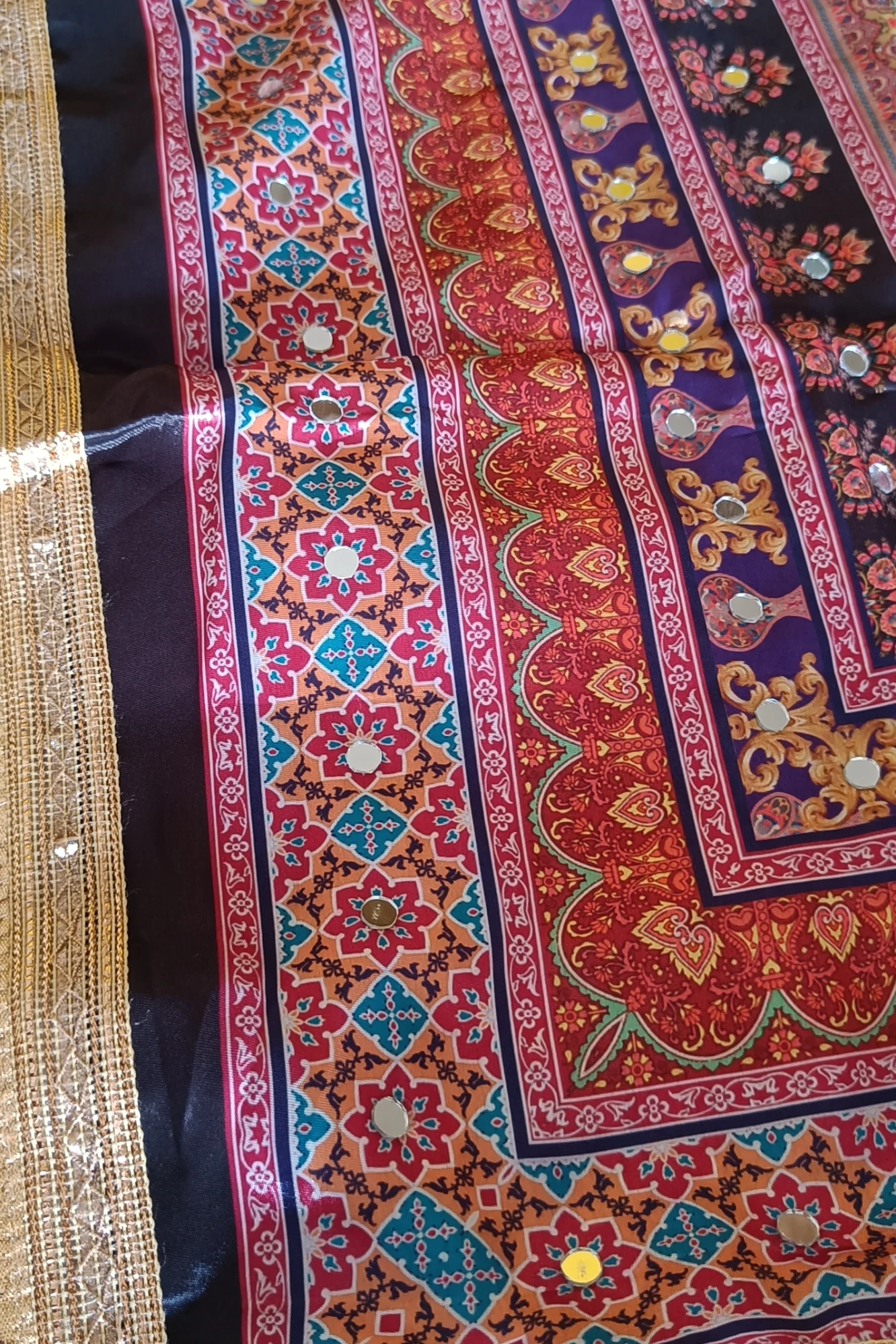 Printed mirror work dupatta
