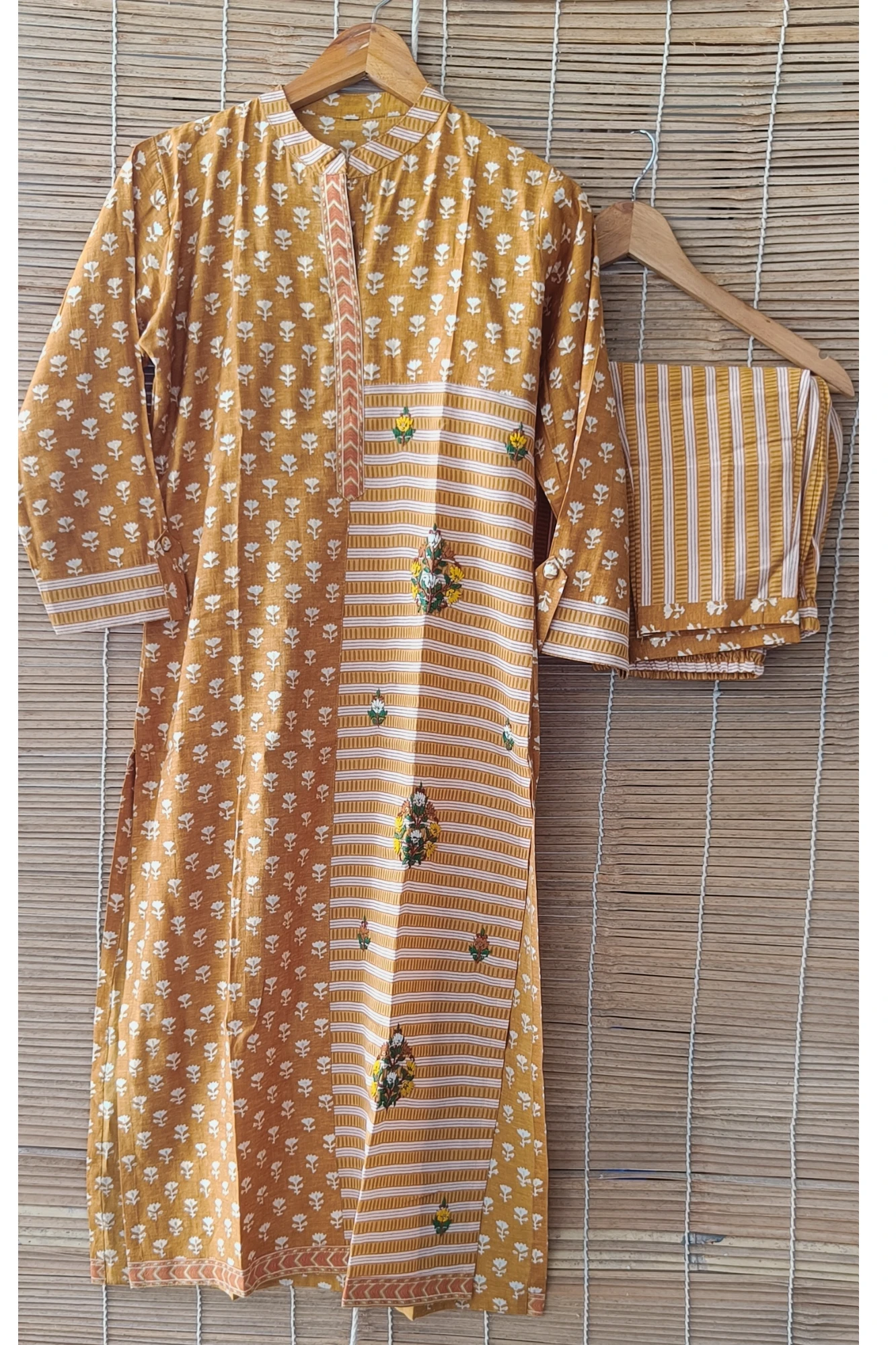 Hand embroidered Mustard cotton kurta set (M)