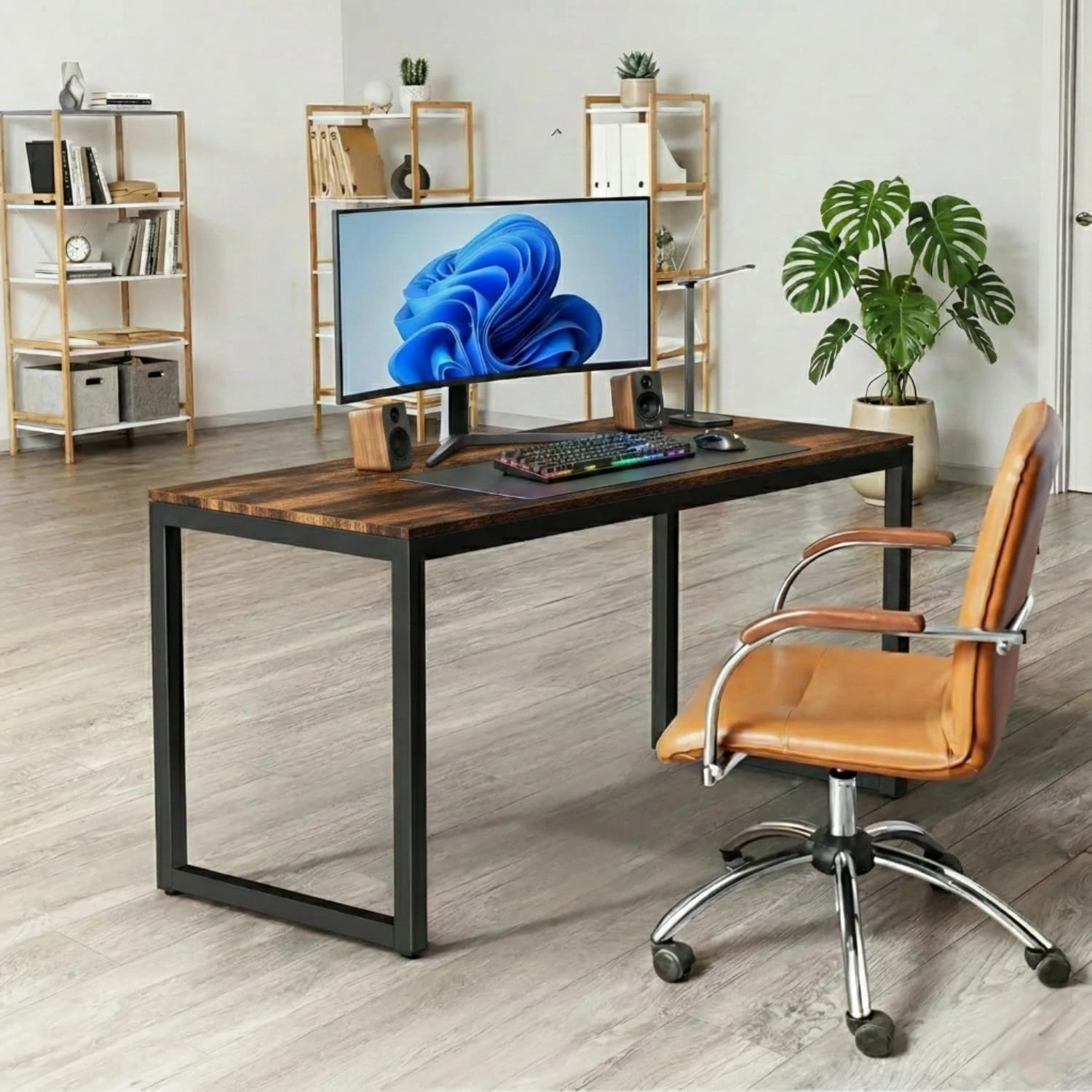 Radix Desk - Ghana Teak (Ghanateak)