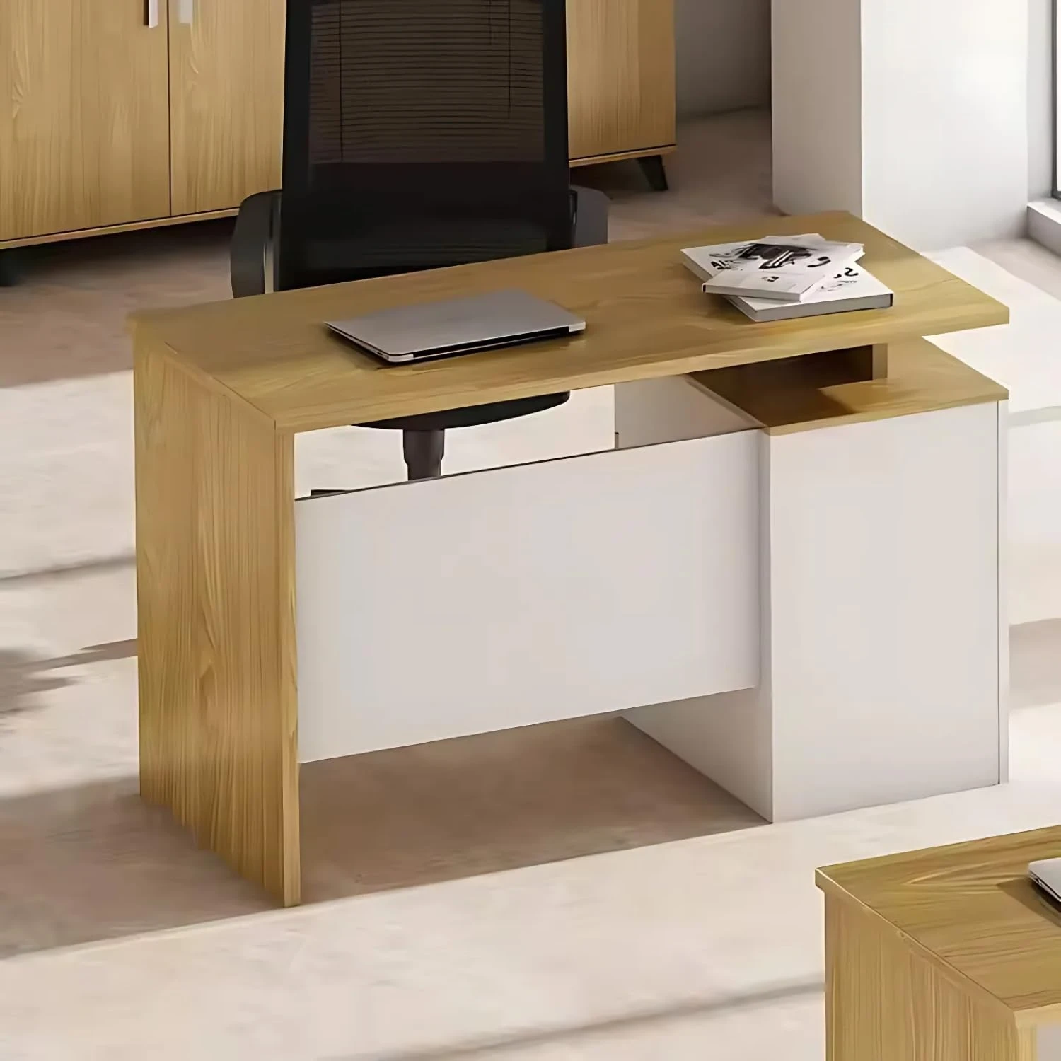 Pandora desk