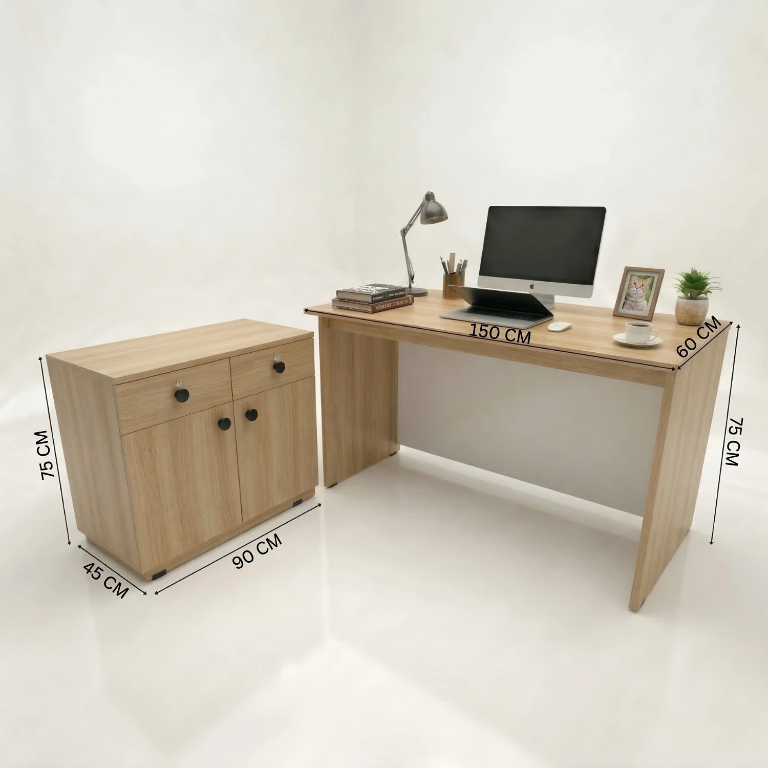 Kairo Director Table