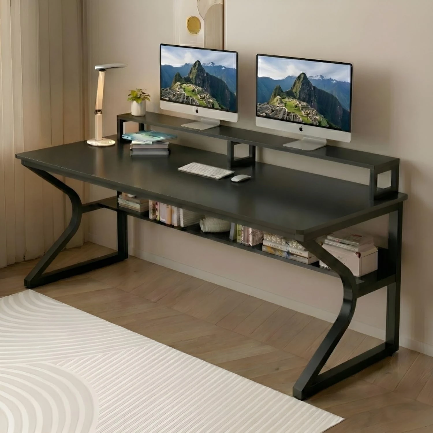 Qri Desk (Black)