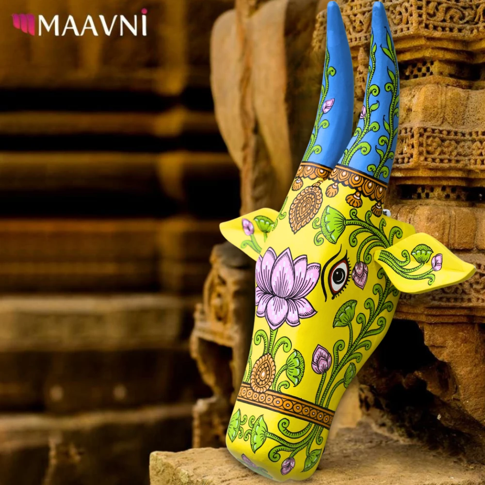 Cow Head Light Yellow Hand Painted Pattachitra Wall Décor