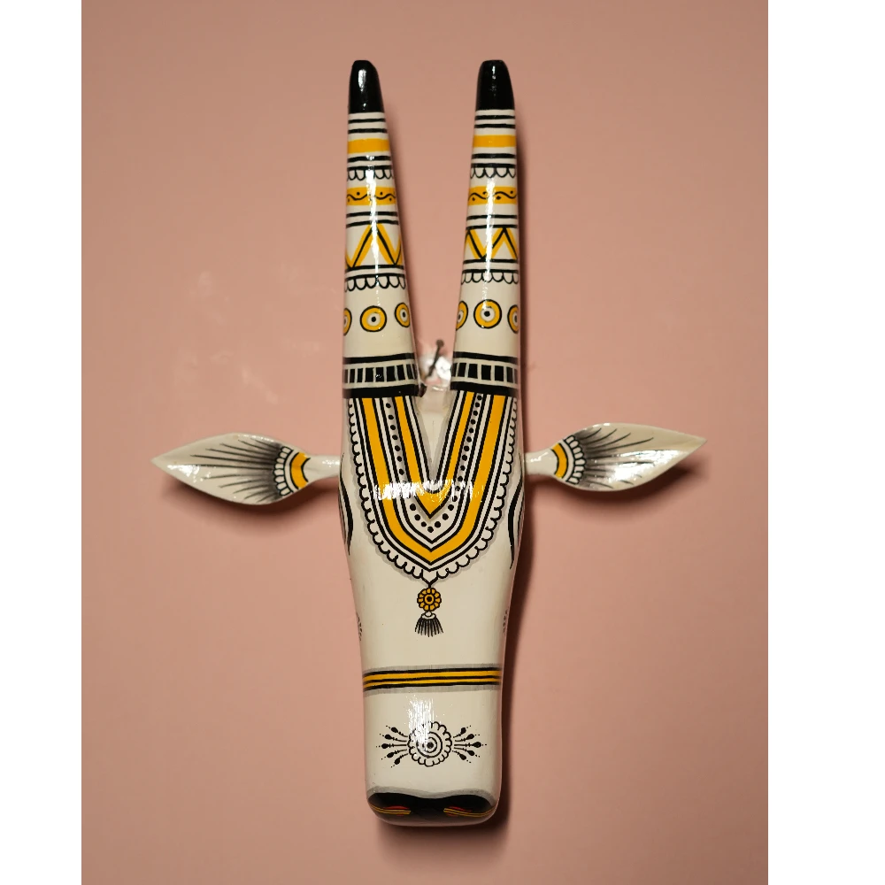 Cow Head Off-White & yellow Hand Painted Pattachitra Wall Décor 12 Inch