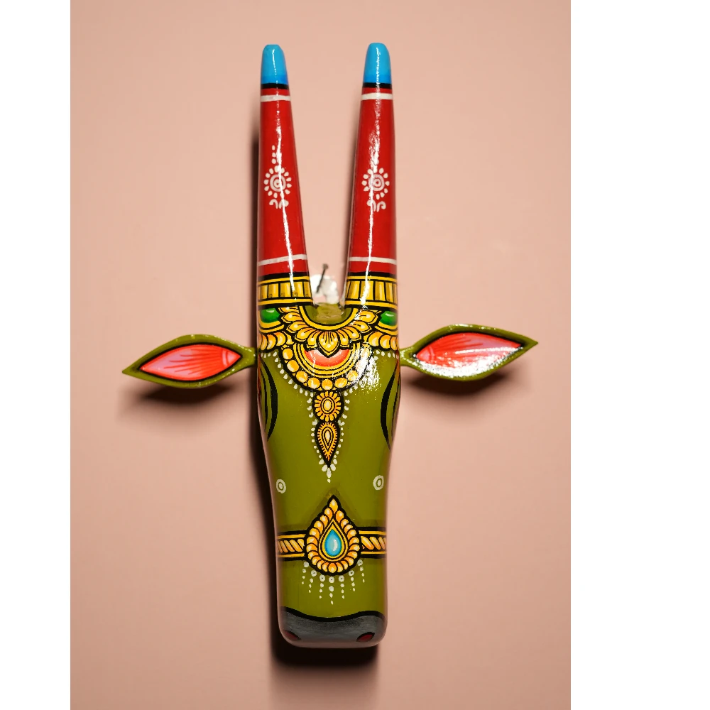 Cow Head Mehandi Green & Red Hand Painted Pattachitra Wall Décor 12 Inch