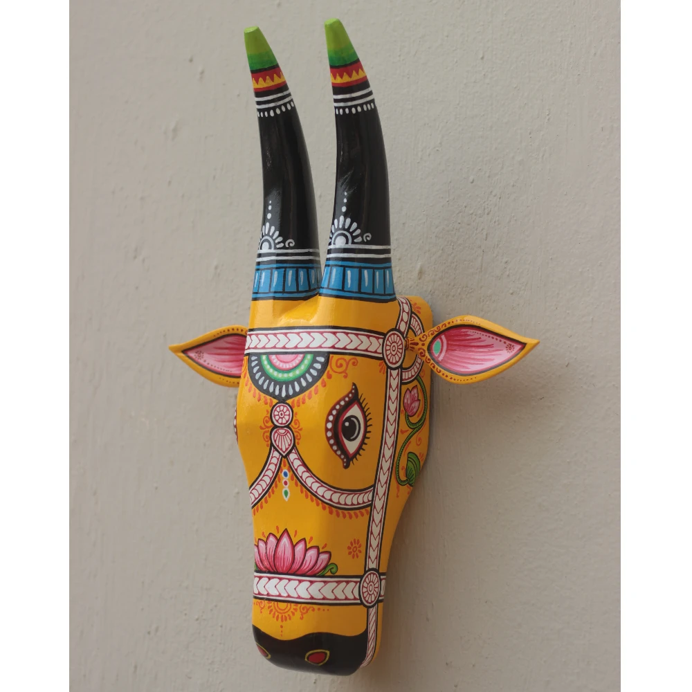 Cow Head Blue, Red Lotus Pattachitra Wall Décor | Maavni