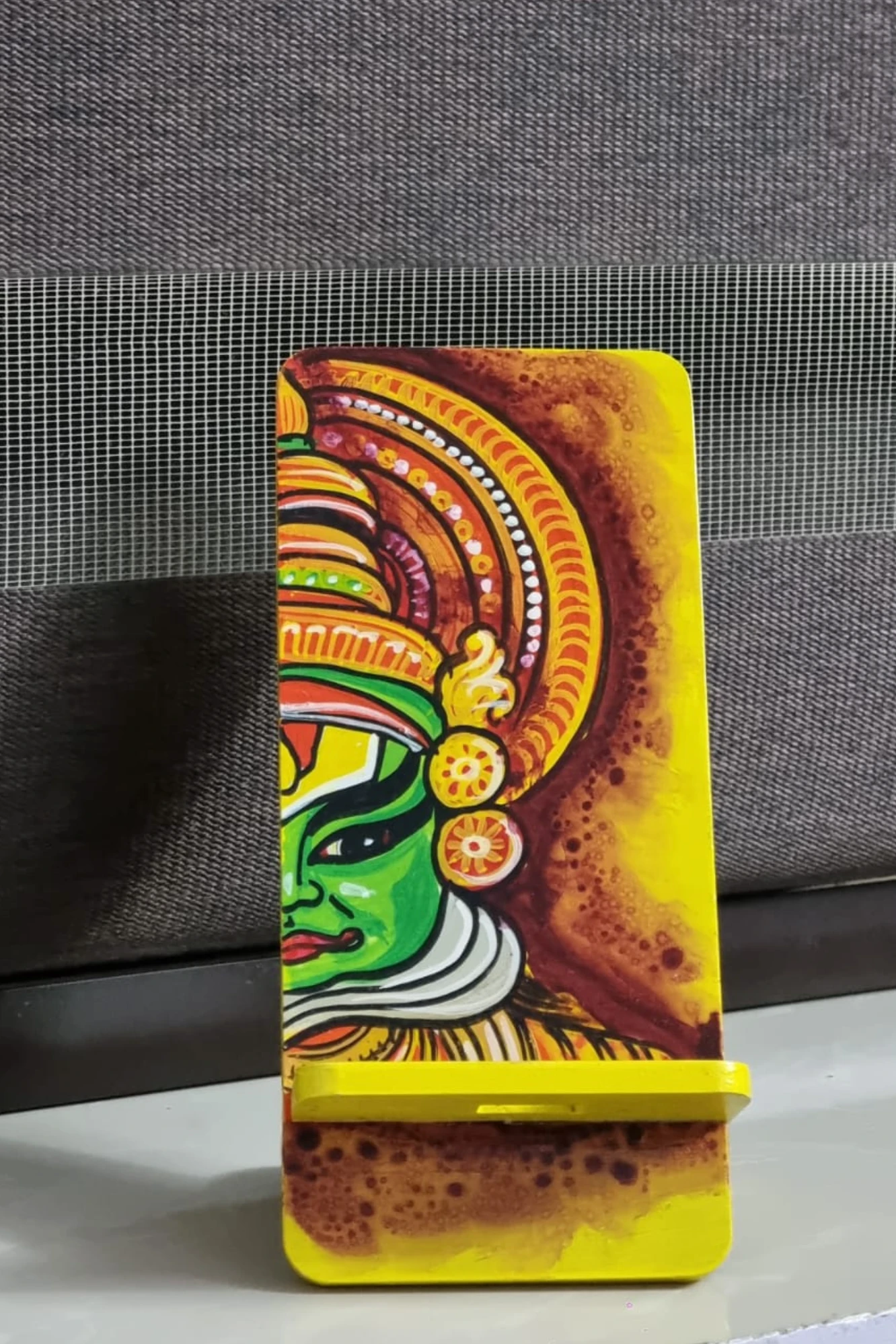 Kathakali Face Theme Hand Painted Mobile Stand