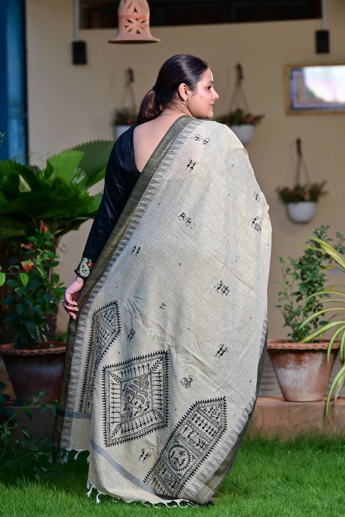 Tribal Art theme hand-painted dupatta