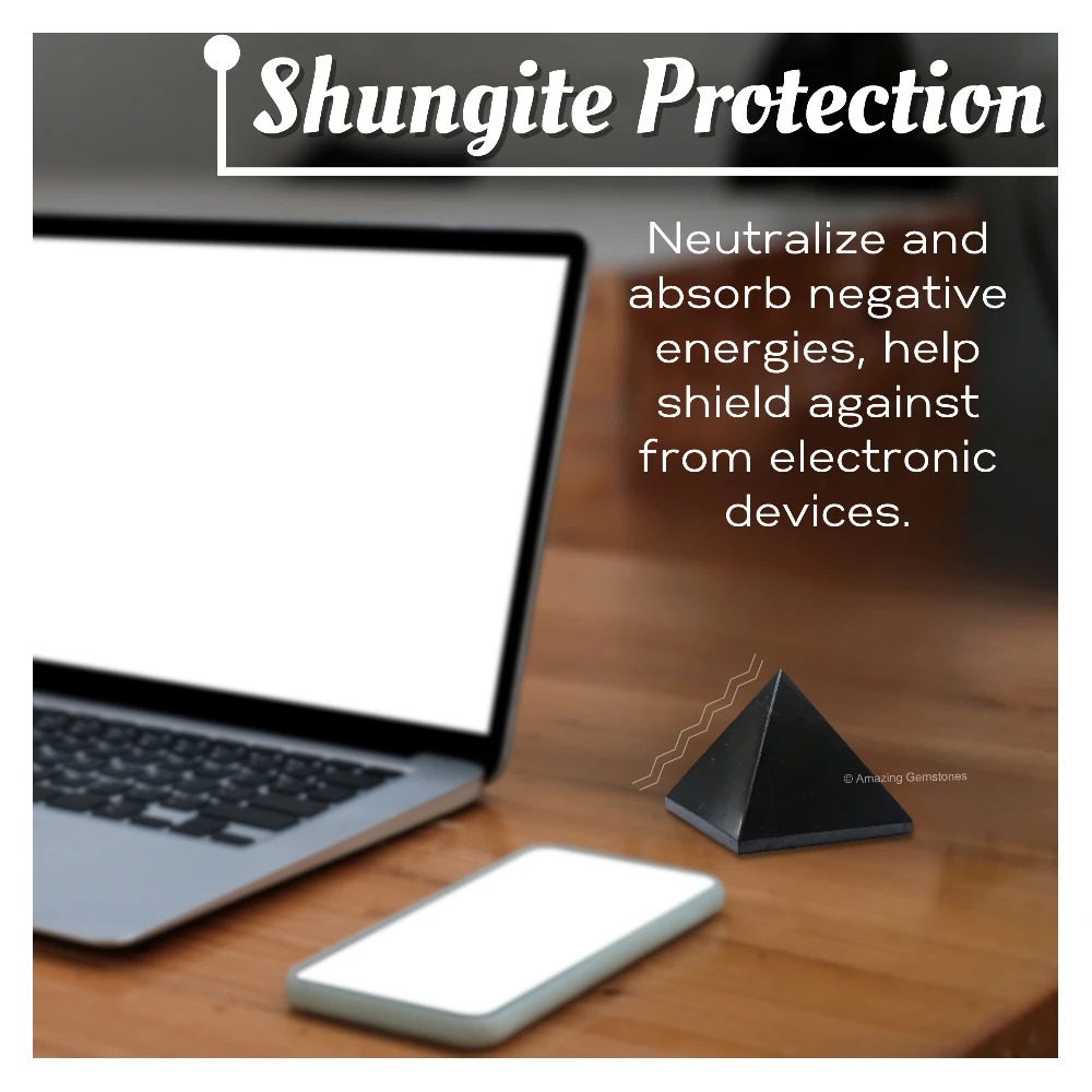 Shungite Pyramid (25-30 mm)
