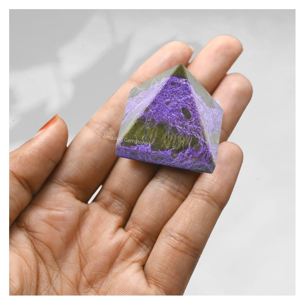 Stichtite Pyramid (1 Inch)