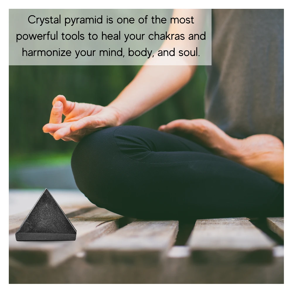 Black Agate Pyramid (1 Inch)