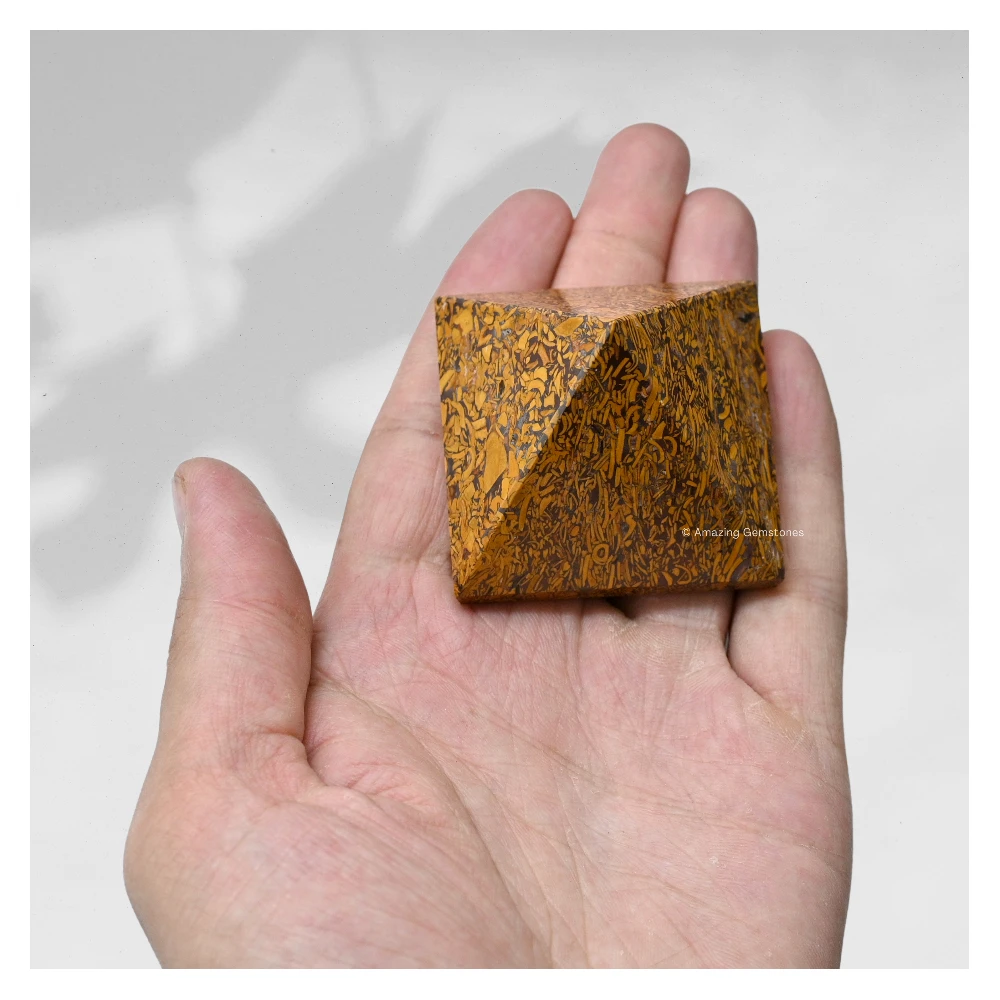 Mariyam Jasper Pyramid (2 Inch)