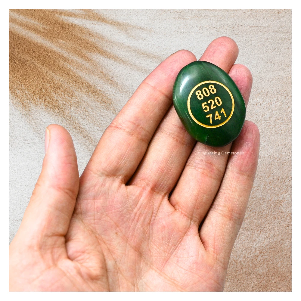 Green Aventurine Zibu Stone (Oval)