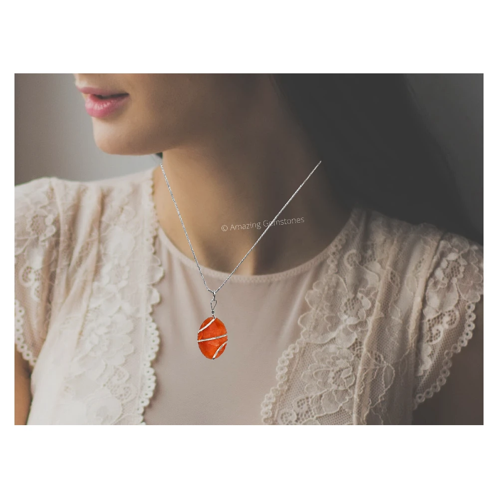 Carnelian Necklace - Raw Oval Crystal (Silver)