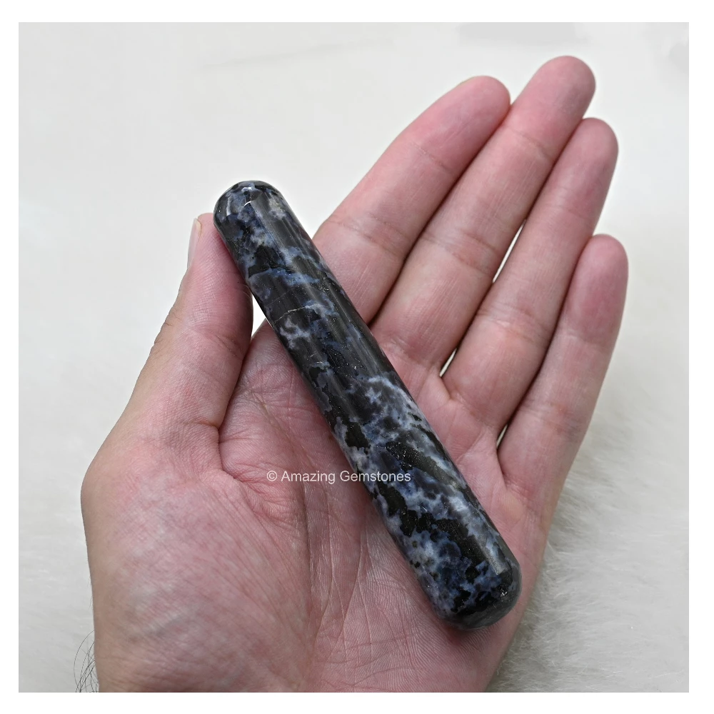 Indigo Gabbro Wand