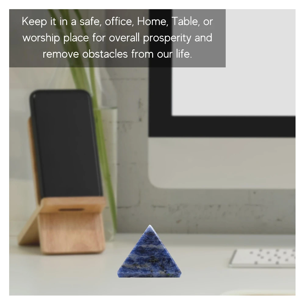 Sodalite Pyramid (1 Inch)