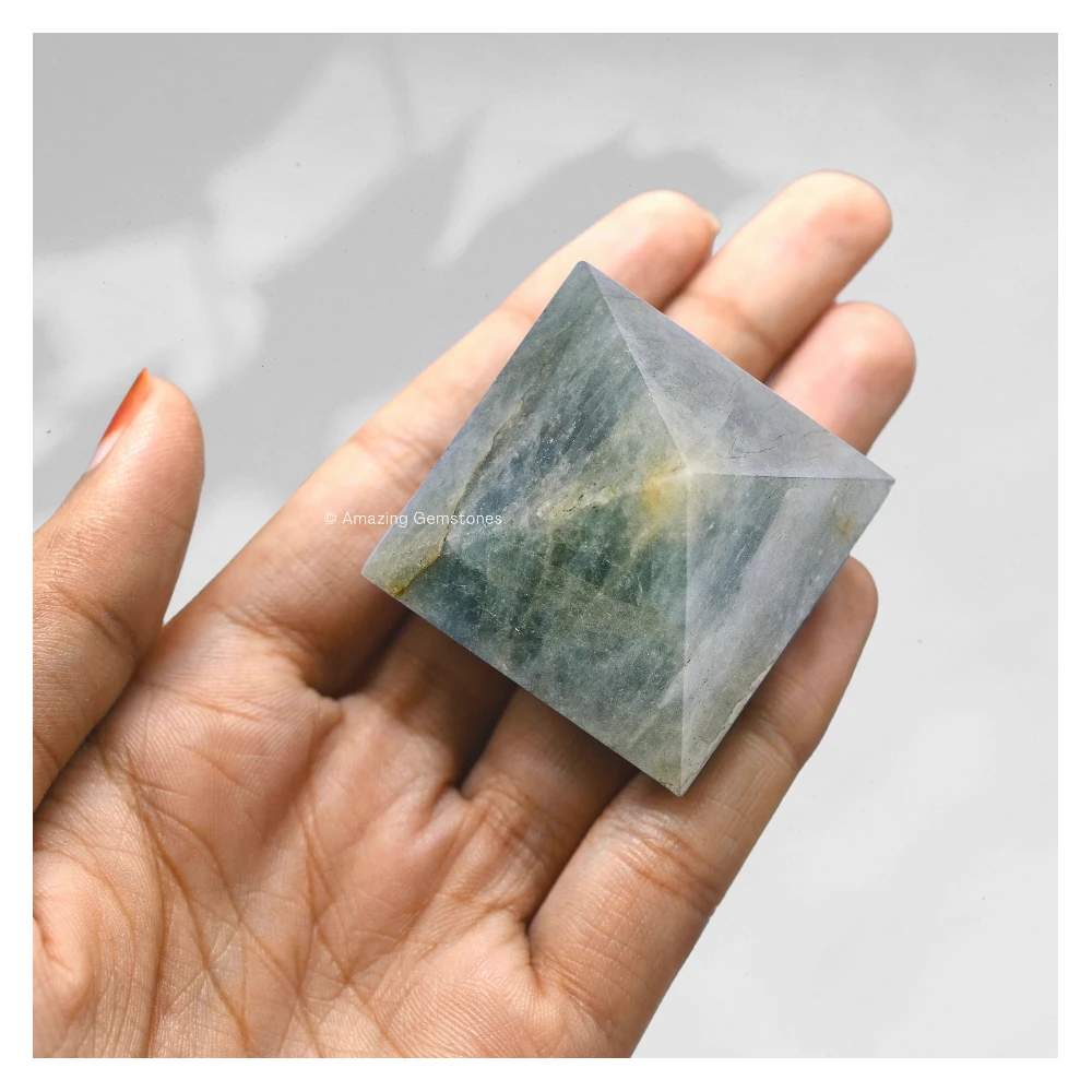 Aquamarine Pyramid (1.5 Inch)