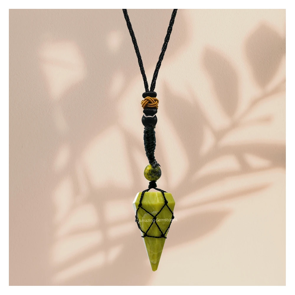 Serpentine Pendulum Pendant Necklace (Macrame)
