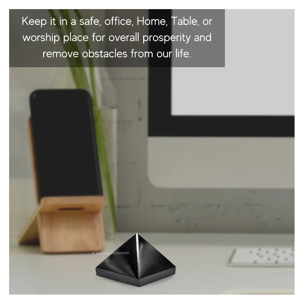Black Obsidian Pyramid (1 Inch)