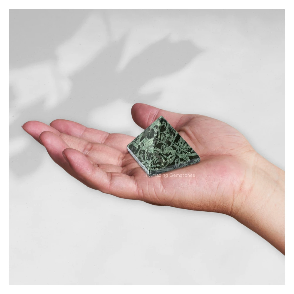 Flower Stone Pyramid (1 Inch)