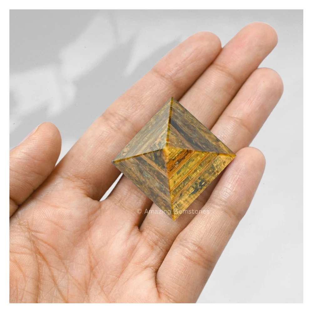 Nellite Pyramid (1 Inch)