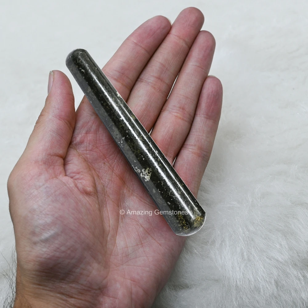 Nuummite Wand