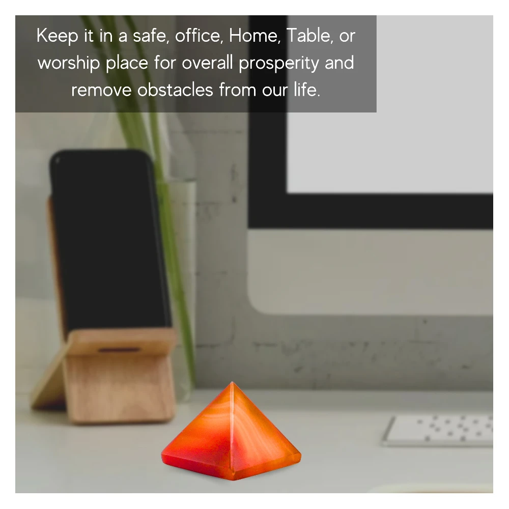 Carnelian Onyx Pyramid (1 Inch)