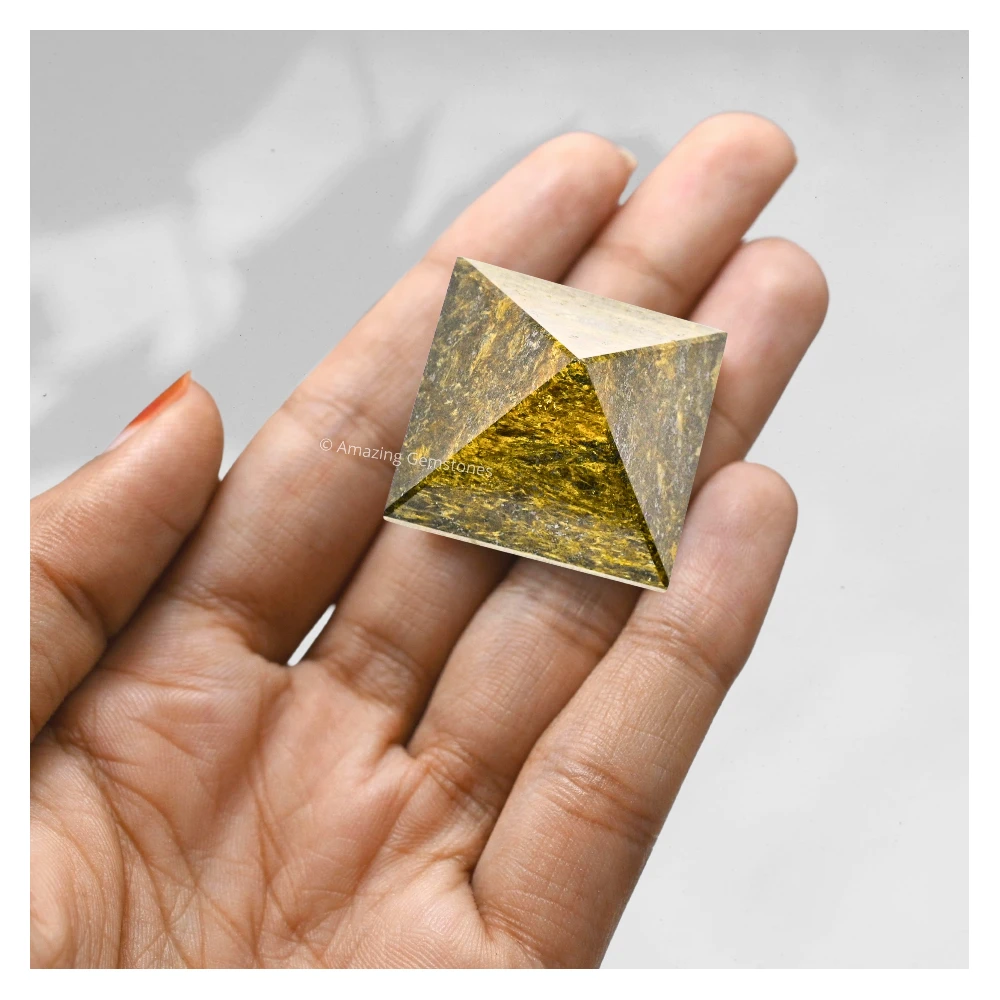 Bronzite Pyramid (1 Inch)