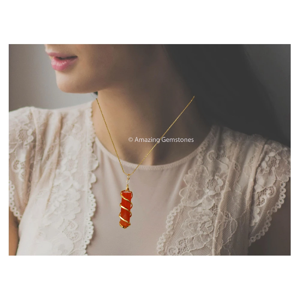 Carnelian Necklace - Spiral Pencil (Gold)