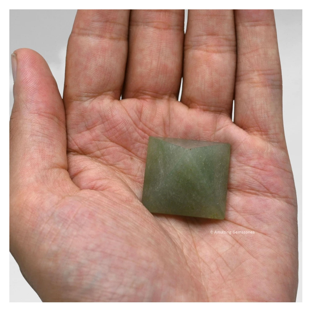 Green Aventurine Pyramid (1 Inch)