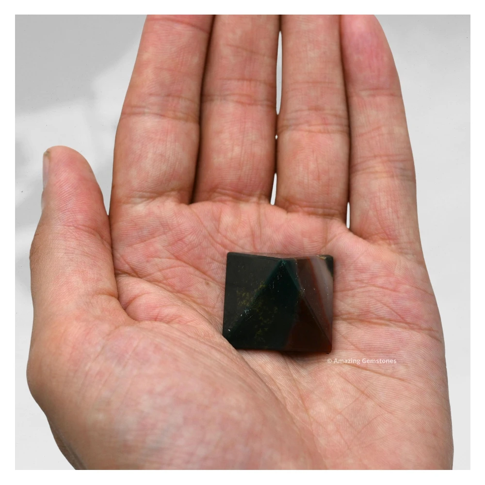 Bloodstone Pyramid (1 Inch)